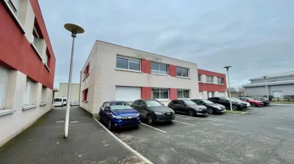 Bureaux à louer à LE GRAND QUEVILLY 76120 - Offre immobilière - Arthur Loyd