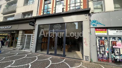 Local commercial à louer Lille centre emplacement stratégique fort passage - Offre immobilière - Arthur Loyd