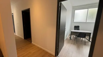 TOURS CENTRE HEURTELOUP - A VENDRE BUREAUX DE 145 M² - POSSIBILITE DE 6 PARKINGS 1 BOX - Offre immobilière - Arthur Loyd