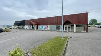 Locaux commerciaux à louer à BARENTIN 76360 - Offre immobilière - Arthur Loyd