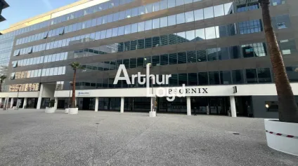 BUREAUX PMR A LOUER A NICE SECTEUR ARENAS AVEC PARKING - Offre immobilière - Arthur Loyd
