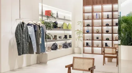 PLEIN CENTRE VILLE DE BIARRITZ LOCAL D'ANGLE - Offre immobilière - Arthur Loyd