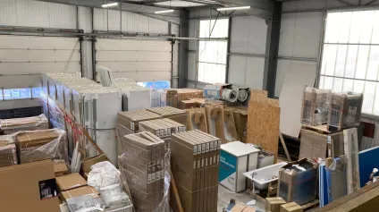 LOCAL D'ACTIVITE ET BUREAUX A LOUER A BREST KERGARADEC - Offre immobilière - Arthur Loyd