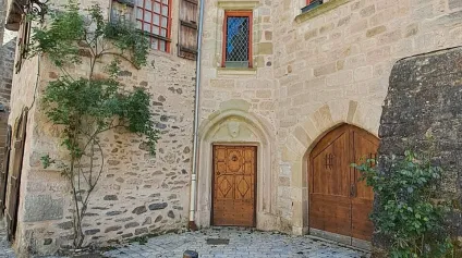 LOCAL D'ACTIVITE - ENTREPOT vente à BEAULIEU-SUR-DORDOGNE 19120 - Offre immobilière - Arthur Loyd