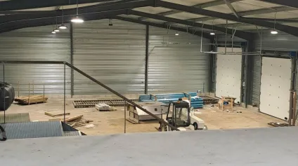 LOCAL D'ACTIVITE - ENTREPOT location à MONTVALENT 46600 - Offre immobilière - Arthur Loyd