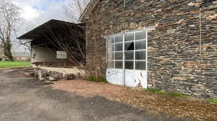 ENTREPOT - ATELIER vente à ALLASSAC 19240 - Offre immobilière - Arthur Loyd
