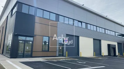 Bâtiment indépendant à louer - CHAMPLAN - Offre immobilière - Arthur Loyd
