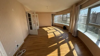 TOURS CENTRE PROCHE GARE - BUREAUX A VENDRE DE 83 M² AVEC 1 PARKING FERME - Offre immobilière - Arthur Loyd