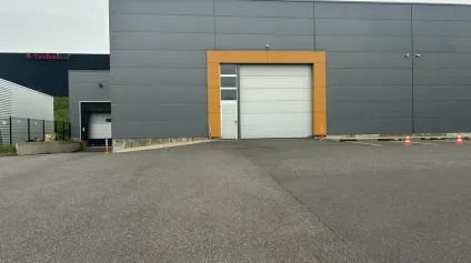 LOCAL D'ACTIVITE - ENTREPOT à LOUER de 560 m² - Offre immobilière - Arthur Loyd