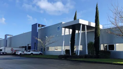 Entrepôts à louer à Blanquefort grande hauteur accès direct axes routiers - Offre immobilière - Arthur Loyd