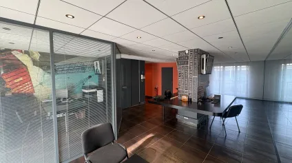 Bureaux à louer 64 m2 Orléans Saint Marceau - Offre immobilière - Arthur Loyd