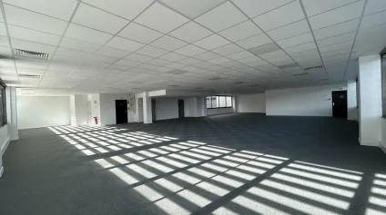 BUREAUX à LOUER de 1508 m² - Offre immobilière - Arthur Loyd