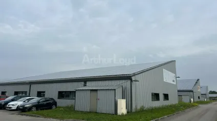 LOCAL D'ACTIVITE - ENTREPOT à LOUER de 720 m² - Offre immobilière - Arthur Loyd