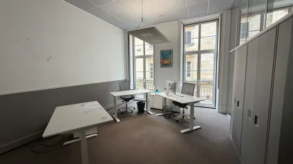 Bureaux à louer - 113 m² - Triangle d'Or Bordeaux - Quartier Grands Hommes - Offre immobilière - Arthur Loyd