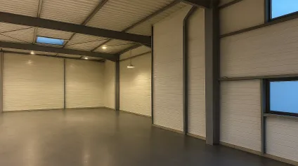 <br />A louer Local d'activité PERIGNY 860 m²<br /> - Offre immobilière - Arthur Loyd