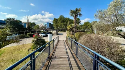 Bureaux de bon standing avec parking disponible - Offre immobilière - Arthur Loyd