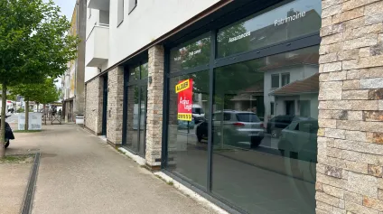 Location cellule commerciale 99m2 Saint-Sébastien-sur-Loire - Offre immobilière - Arthur Loyd