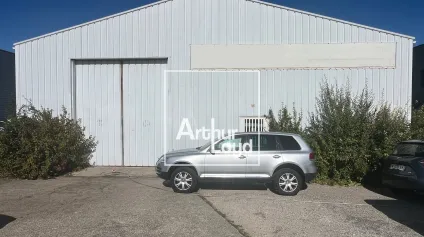 Local d’activité à louer à Saint-Orens-de-Gameville - grande hauteur - Offre immobilière - Arthur Loyd