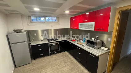 Entrepôt avec bureaux à vendre ou à louer - 1 800 m² - Roubaix - Offre immobilière - Arthur Loyd