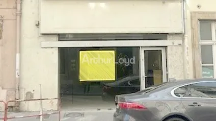 LOCAL COMMERCIAL à LOUER de 220 m² - Offre immobilière - Arthur Loyd