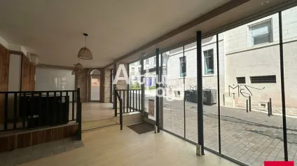 BLOIS - LOCATION LOCAL COMMERCIAL DE 122,53 M² - CENTRE VILLE - Offre immobilière - Arthur Loyd