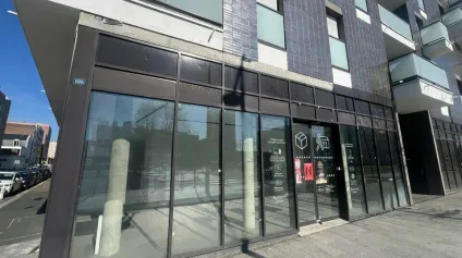 À LOUER - CENTRE VILLE - LOCAL COMMERCIAL 83 m2 - Offre immobilière - Arthur Loyd