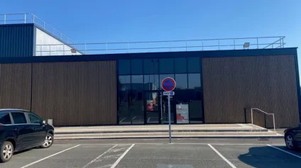 Local commercial neuf 572 m² - À louer - Visibilité axe passant - Langon - Offre immobilière - Arthur Loyd
