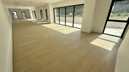 Bureaux à louer à SAINT ETIENNE DU ROUVRAY 76800 - Offre immobilière - Arthur Loyd