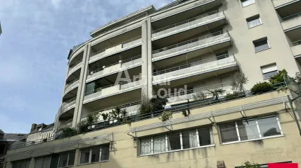 RENNES ST HELIER - BUREAUX A LOUER - 102 M² - A RENOVER - Offre immobilière - Arthur Loyd