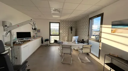 Bureaux à louer - Narbonne - Lumineux - Offre immobilière - Arthur Loyd
