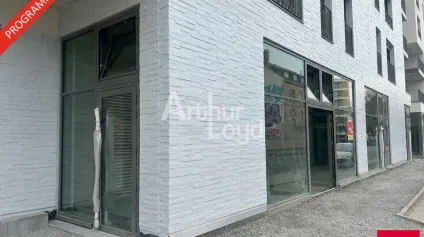 RENNES - LOCAL COMMERCIAL NEUF A LOUER - Offre immobilière - Arthur Loyd