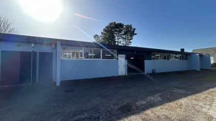 A louer bâtiment indépendant avec parking 646 m2 - Chateaubriant - Offre immobilière - Arthur Loyd