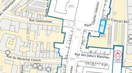 Local commercial à louer Dunkerque centre-ville - Belle visibilité, 166 m² avec logement rénové - Offre immobilière - Arthur Loyd