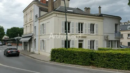 Immeuble de Bureaux de 125 m² non divisibles à vendre à Epernay - Offre immobilière - Arthur Loyd