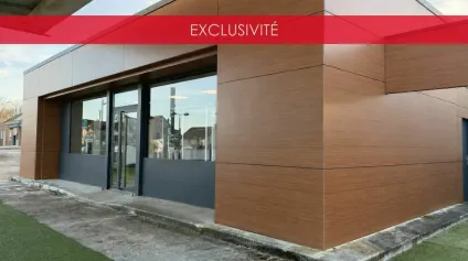 A VENDRE - SAINT-DOULCHARD - EMPLACEMENT COMMERCIAL - EXCLUSIVITÉ - Offre immobilière - Arthur Loyd