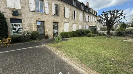 Bureau centre ville avec belle visibilité - Brive - Offre immobilière - Arthur Loyd