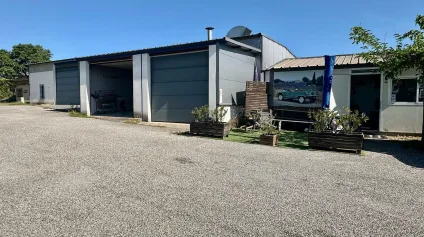 En EXCLUSIVITE - Locaux d'activités avec terrain à LOUER sur PUYRICARD - Offre immobilière - Arthur Loyd