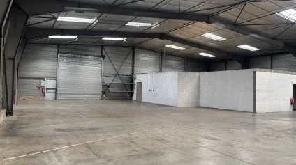 À VENDRE OU À LOUER - Offre immobilière - Arthur Loyd