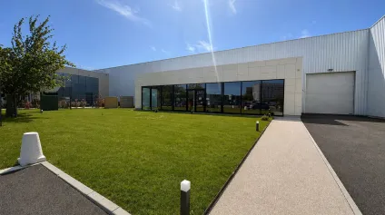 Local à usage d'activité avec showroom - 650 m2 - ZA les Aulnais - Olivet ! - Offre immobilière - Arthur Loyd