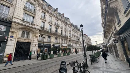 Bureaux de standing à vendre Orléans Centre 78 m2 - Offre immobilière - Arthur Loyd