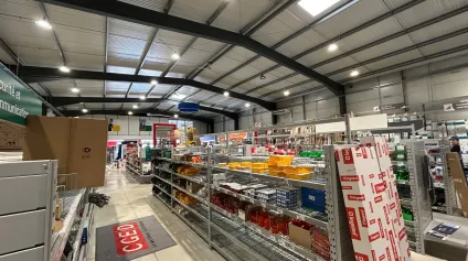 Locaux commerciaux à louer - Axe passant - Offre immobilière - Arthur Loyd