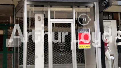 <br />Local commercial - Caen-Centre - 30 m2<br /> - Offre immobilière - Arthur Loyd