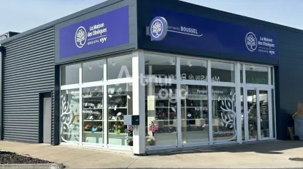 ZA LA CARMONE <br />Local commercial en angle <br /> - Offre immobilière - Arthur Loyd