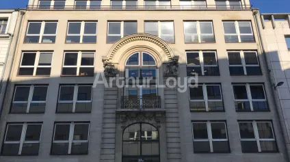 Bureaux en location aux pieds des gares de Lille - Offre immobilière - Arthur Loyd