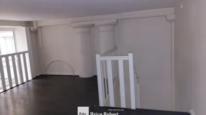Bureaux à louer à Lyon centre avec accès rez de chaussée et mezzanine - Offre immobilière - Arthur Loyd