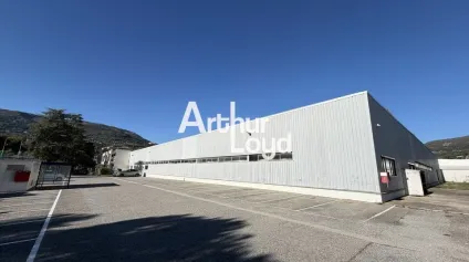 Bâtiment industriel indépendant ZI de Carros - Offre immobilière - Arthur Loyd