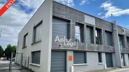 Saint Pierre du Perray - vente - bureaux avec stockage - Offre immobilière - Arthur Loyd