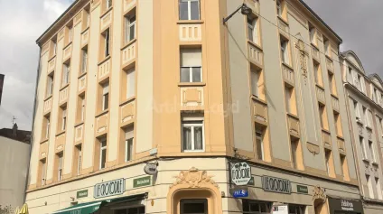 LOCAL COMMERCIAL à VENDRE de 48.46 m² - Offre immobilière - Arthur Loyd