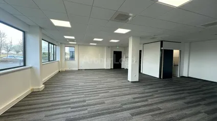 BUREAUX à LOUER de 1043 m² - Offre immobilière - Arthur Loyd