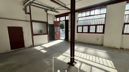 Local à Aménager de 67 m²  Angle de Rue + Stationnement Gratuit - Brive - Offre immobilière - Arthur Loyd